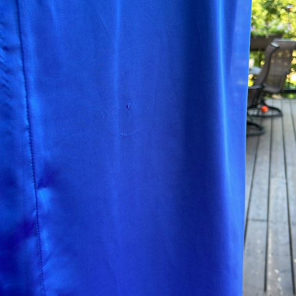 Gorgeous Tadashi Shoji  Iridescent Blue Evening Gown 8 - Picture 12 of 12
